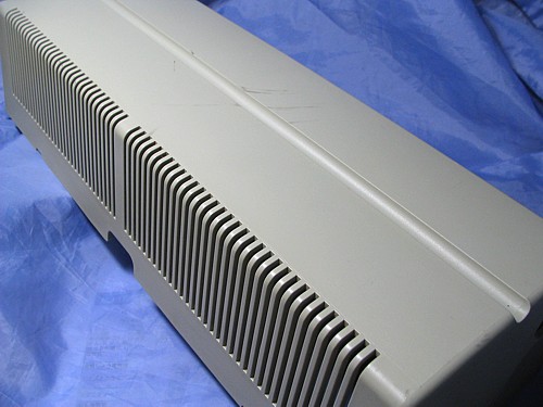 PC9801 後部ケーブルカバー(中古) PC9801 後部ケーブルカバー(中古)