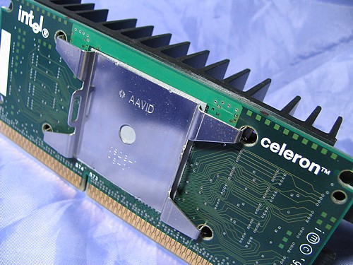 intel celeron366 SL37b slot1(中古) intel celeron366 SL37b slot1(中古)